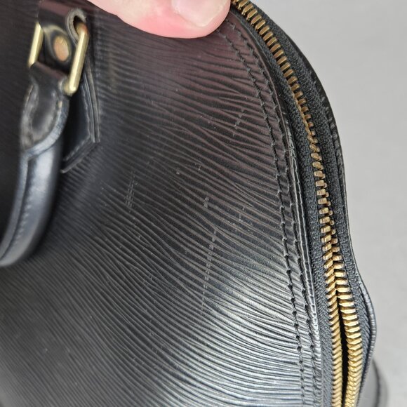 Louis Vuitton Black Epi Leather Alma PM Tote Bag Purse Handbag with COA - Picture 4 of 16